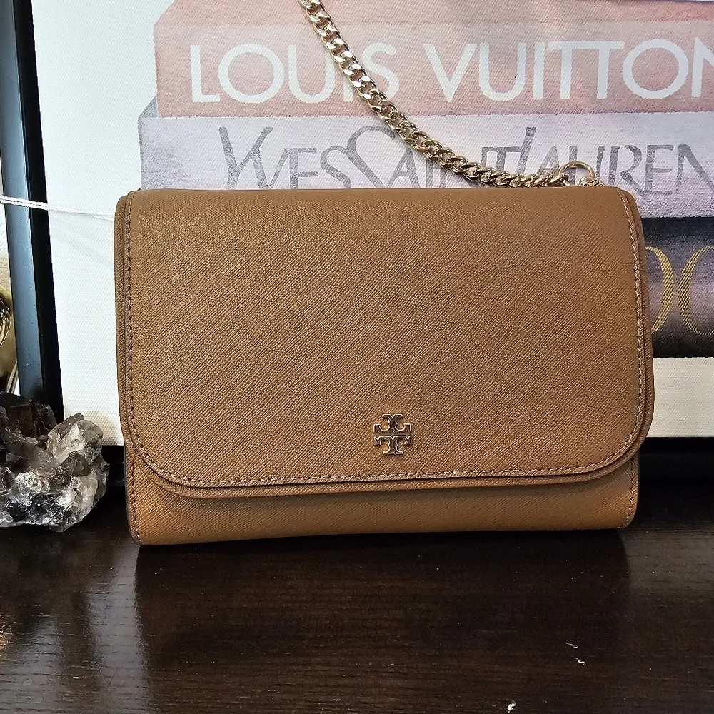 Tory Burch Emerson Wallet Crossbody Bag with Gold Chain